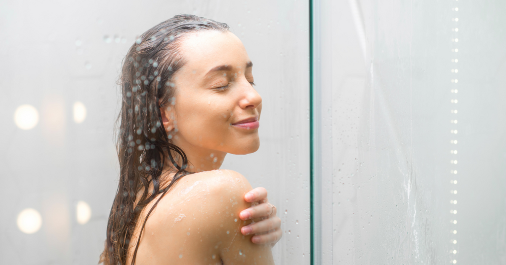 Skincare: prima o dopo la doccia?
